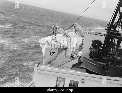 Sea voyage with MS Johan van Oldenbarnevelt to Norway  MS Johan van Oldenbarnevelt: Lifeboat 17 Date: 1933 Location: Norway Keywords: rescue craft, lifeboats, ships, boats, tourism Personal name: Oldenbarnevelt, Johan van Stock Photo