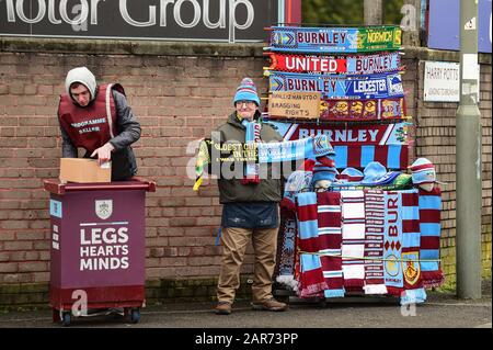 25th January 2020, Turf Moor, Burnley, England; Emirates FA Cup, Burnley v Norwich City : a memorabilia seller before the game Stock Photo