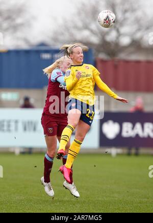 Dagenham, UK. 01st Feb, 2018. DAGENHAM, ENGLAND - JANUARY 27: Beth Mead of Arsenal during Women's FA Cup Fourth Round match between West Ham United Women and Arsenal at Rush Green Stadium on January 27, 2020 in Dagenham, England7 Credit: Action Foto Sport/Alamy Live News Stock Photo