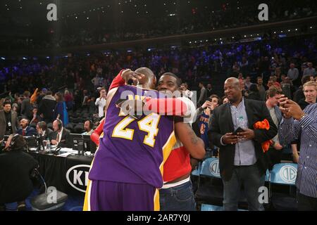 FILE: 27th Jan 2020. Lakers Star Kobe Bryant among 5 dead in helicopter crash in Southern California. photo taken: Manhattan, United States Of America. 10th Nov, 2015. NEW YORK, NY - NOVEMBER 08: (Embargoed till November 10, 2015) Magic Johnson, Tracy Morgan with wife Megan Wollover sit with Michael K. Williams and Director Spike Lee at the New York Knicks vs Los Angeles Lakers game at Madison Square Garden on November 8, 2015 in New York City. People: Tracy Morgan, Kobe Bryant Credit: Storms Media Group/Alamy Live News Stock Photo