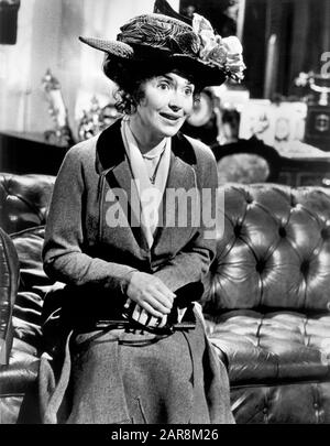 Hannah Gordon, Publicity Portrait for the British TV Series, 'Upstairs, Downstairs', ITV, 1974 Stock Photo