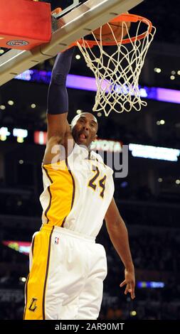 FILE: Los Angeles, United States. 26th Jan, 2020. Iin this November 18, 2012 file photo, Los Angeles Lakers shooting guard Kobe Bryant (24) goes up for a dunk against the Houston Rockets in Los Angeles. Bryant was killed in a helicopter crash with his 13-year-old daughter Gianna in Calabasas, California on January 26, 2020. Photo by Lori Shepler/UPI Credit: UPI/Alamy Live News Stock Photo