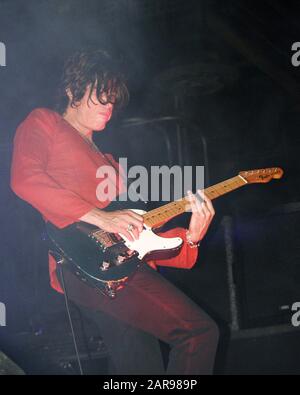 SEPTEMBER 28: Dean DeLeo of Stone Temple Pilots performs at Lakewood Amphitheatre in Atlanta, Georgia on September 28, 2002.  CREDIT: Chris McKay / MediaPunch Stock Photo