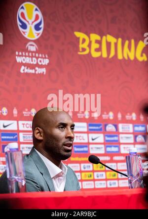 Beijing, China. 13th Sep, 2019. FILE IMAGE: NEWS 26th January 2020 Kobe Bryant Dead Kobe Bryant is killed in a helicopter crash in Calabasas California USA. The World Cup Basketball Ambassador, talks to world media in this file image before the Basketball World Cup semi-final day in Beijing.September, 13th 2019.Alamy Live news/Jayne Russell. Credit: Jayne Russell/Alamy Live News Stock Photo