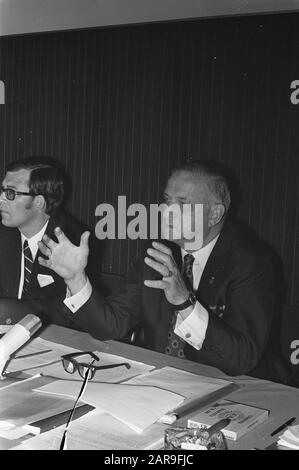 Meeting Paid Football in the Congress Building in The Hague  Chairman Section Paid Football Jos Coler to the word Annotation: Marginal negative strip: 5a, of Prague (Ajax) Date: May 12, 1972 Location: The Hague, Zuid-Holland Keywords: sport, sports clubs, meetings, football Personal name: Coler, Jos Stock Photo