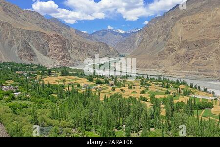Beautiful mountain landscape of Turtuk valley and the Shyok river ...