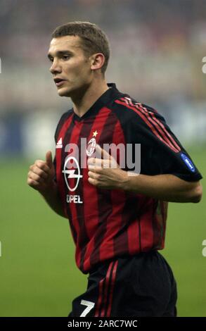 Milan Italy  26 November 2002, 'G.MEAZZA SAN SIRO ' Stadium,  UEFA Champions League 2002/2003, AC Milan - CF Real Madrid: Andriy Shevchenko during the match Stock Photo