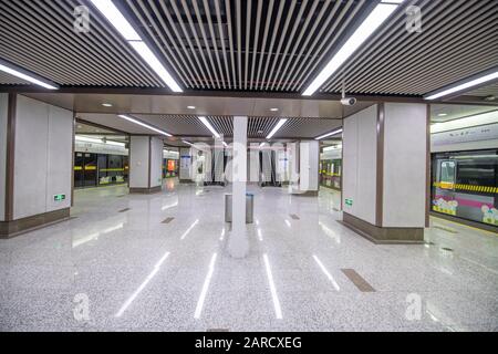Shanghai, China, 26th Jan 2020, An empty subway station, Edwin Remsberg Stock Photo