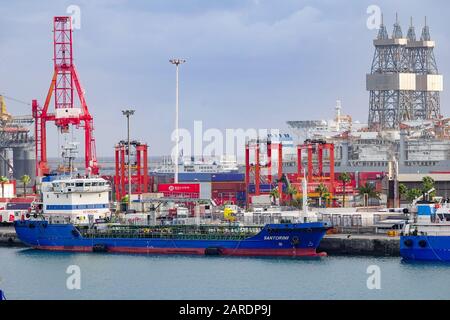 Shipping in the port of Las Palmas, Gran Canaria, Canary Islands. Oil drilling platforms, Stock Photo