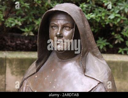 Bronze Statue Bust of Mary MacKillop Heritage Centre East Melbourne Stock Photo