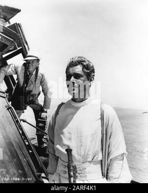 ARTHUR KENNEDY and PETER O'TOOLE in LAWRENCE OF ARABIA 1962 director ...