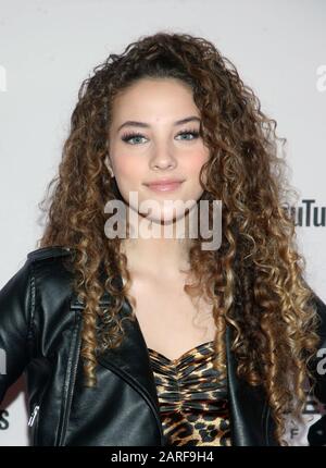 WESTWOOD, CA - JANUARY 27: Sofie Dossi, at the Justin Bieber: Seasons Premiere at the Regency Bruin Theater in Westwood, California on January 27, 2020. Credit: Faye Sadou/MediaPunch Stock Photo