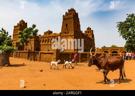 Beautiful Hausa style architecture Mosque in Yaama, Niger, West Africa, Africa Stock Photo