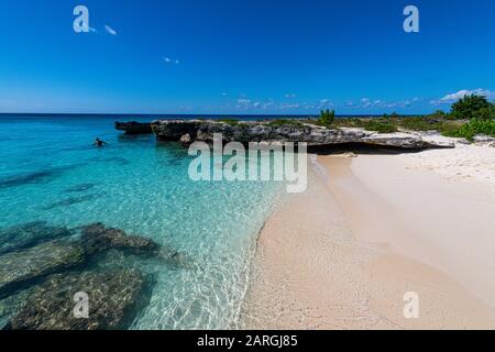 Smith's Barcadere sandy cove, Grand Cayman, Cayman Islands, Caribbean, Central America Stock Photo
