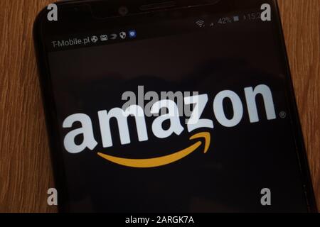 Amazon logo displayed on a modern smartphone Stock Photo