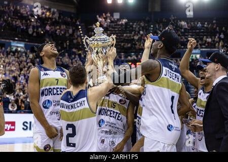 Birmingham, UK, 26 January, 2020.  Worcester Wolves defeat Bristol Flyers, 67-59 to win the BBL cup at Arena Birmingham, Birmingham UK. copyright Carol Moir/Alamy. Stock Photo