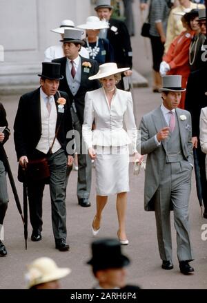 Princess Diana, HRH The Princess of Wales, attends the Royal Gala ...