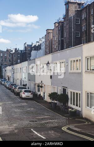 London/UK - 22/07/19: Gloucester Mews, Bayswater. Bayswater is an affluent area within the City of Westminster. It is also one of London's most cosmop Stock Photo