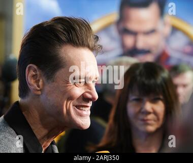 Berlin, Germany. 28th Jan, 2020. Jim Carrey, Canadian-US-American comedian and actor, comes to the 'Fan & Family Event' of his film 'Sonic The Hedgehog' at the Zoo Palast. The film opens in cinemas on 13 February. Credit: Annette Riedl/dpa/Alamy Live News Stock Photo