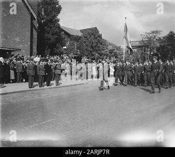 General Foulkes in Wageningen. Greeting General Kruls. Parade Date: May 3, 1948 Location: Gelderland, Wageningen Keywords: greetings, parades Personal name: Kruls, H.J. Stock Photo