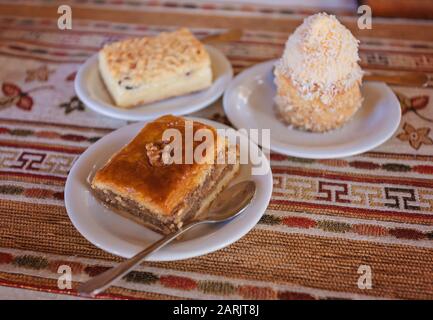 vanilla custard slice traditonal australian favourite recipe Stock Photo