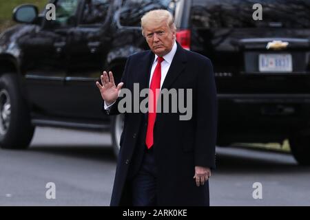 Washington DC, USA. 28th Jan 2020. President Donald Trump walks on the South Lawn of the White House before boarding Marine One on January 28, 2020 in Washington, DC., for a trip to Wildwood, NJ (Photo by Oliver Contreras/SIPA USA) Credit: Sipa USA/Alamy Live News Stock Photo