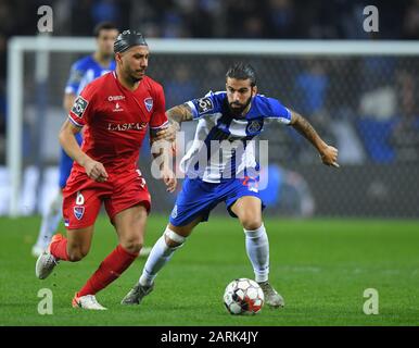 28th January 2020 Dragao Stadium Porto Portugal Portuguese Championship 2019 2020 Fc Porto Versus Gil Vicente Sergio Oliveira Of Fc Porto Celebrates His Goal In The 57th Minute For 2 1 Stock Photo Alamy