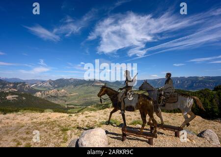 Statue at Dead Indian Pass on Chief Joseph Scenic Byway Stock Photo