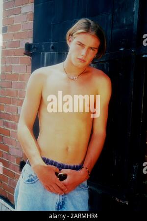 Atlanta, Georgia, USA 16th June 1995 (Exclusive) Actor/model Graham Seagraves poses at a photo shoot on June 16, 1995 in Atlanta, Georgia, USA. Photo by Barry King/Alamy Stock Photo Stock Photo