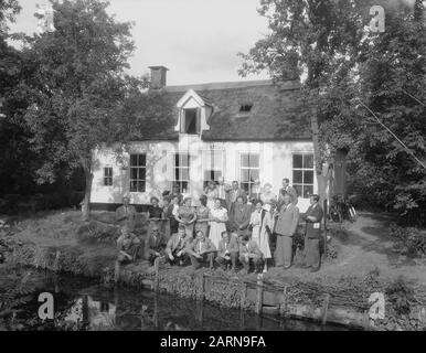 Group fashion show Giethoorn Date: 15 July 1954 Location: Giethoorn Keywords: fashion shows Stock Photo