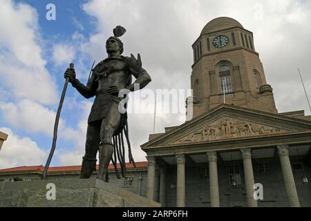 Chief Tshwane statue in front of the Pretoria City Hall, Pretorius ...