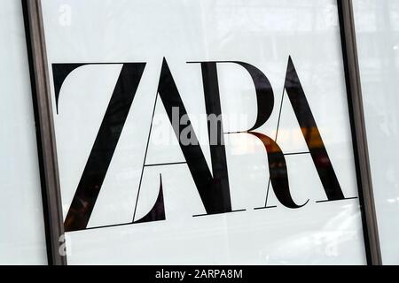 Zara best sale catalogo 2020