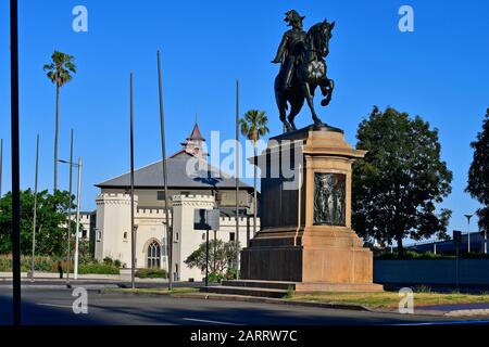 Sydney, NSW, Australia - October 29, 2017: Equestrian memorial for King Edward in front of Sydney  Conservatorium of Music Stock Photo