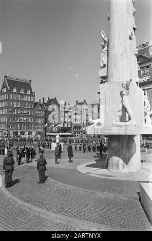 King and Queen of Nepal on state visit in the Netherlands  State visit of the Queen and King of Nepal to Amsterdam, the king of Nepal, Mahendra Bir Bikram Shah Deva, lays a wreath at the foot of the monument on Dam Dam Date: 25 april 1967 Location: Amsterdam, Nepal Keywords: kings, queens, monuments Personal name: Mahendra Bir Bikram Shah Deva (king Nepal) Stock Photo