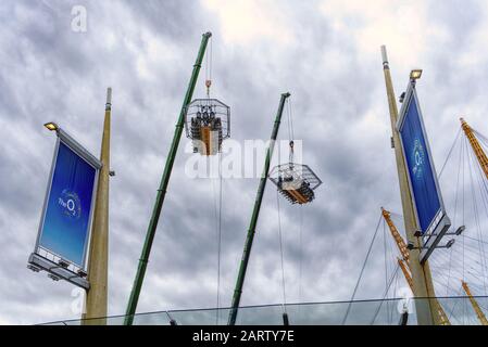 London in the Sky at The O2. Unique dining at a sky table suspended ...