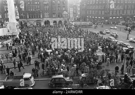 Students-demonstrations in Amsterdam many people on Dam Square to come demonstrate Date: October 24, 1968 Location: Amsterdam, Noord-Holland Keywords: Students, demonstrations Stock Photo