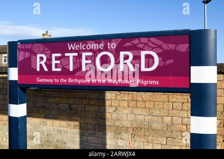 Retford Train Station Sign Gateway To Mayflower Pilgrims Fathers . Stock Photo