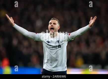 London, UK. 29th Jan, 2020. Jordan Henderson of Liverpool during the Premier League match between West Ham United and Liverpool at the Olympic Park, London, England on 29 January 2020. Photo by Andy Rowland. Credit: PRiME Media Images/Alamy Live News Stock Photo