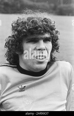 Training Dutch Team Wim Van Hanegem Head Stock Photo Alamy