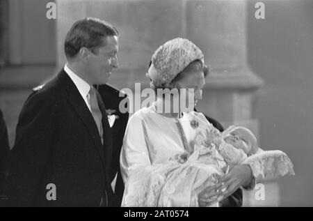 Baptism Willem Alexander in Saint Jacob's Church. Princess Beatrix and Prince Alexander and Prince Claus Date: September 2, 1967 Keywords: Baptism, Princes Personal name: Beatrix, Princess, Claus, Prince, Willem-Alexander, Prince of Orange Stock Photo