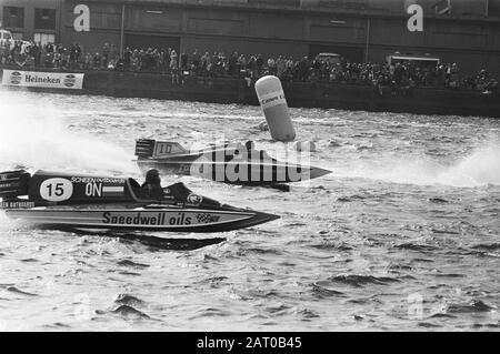 Three hours from Amsterdam, speedboats; Tom Percival (no. in action Date: 17 september 1978 Location: Amsterdam, Noord-Holland Keywords: speedboat races Stock Photo