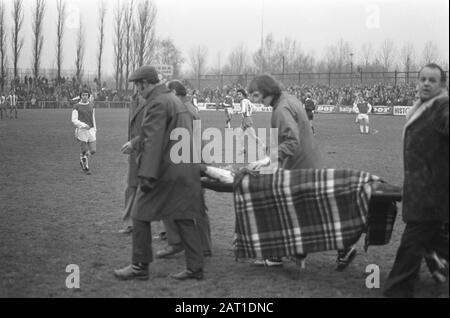 Elinkwijk against VVV 2-0, KNVB cup, Van der Bosch (left) is going to score  1-0, December 10, 1972, sports, soccer, The Netherlands, 20th century press  agency photo, news to remember, documentary, historic