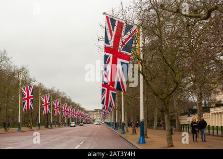 Westminster, UK. 30th Jan, 2020. As the UK prepares to leave the EU lots of Union Jack flags are out in Westminster, on The Mall and Parliament Square. Penelope Barritt/Alamy Live News Stock Photo