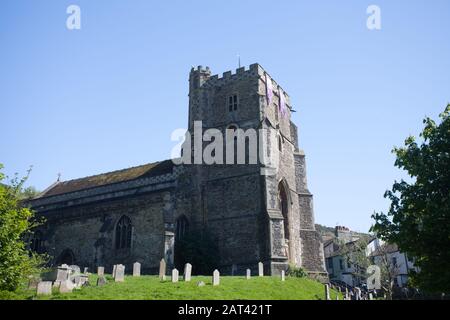 Exterior of All Saints graveyard and church of which the exterior is almost wholly early C15 in appearance, Hastings, East Sussex, UK Stock Photo