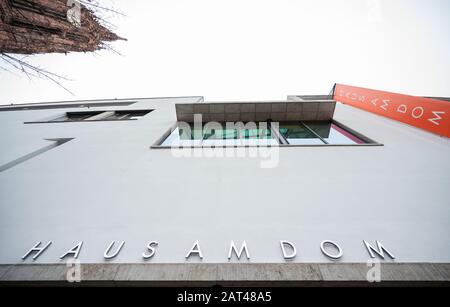 Women In Frankfurt Am Main Germany Stock Photo 259858000 Alamy