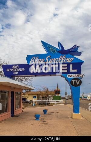 Classic Blue Swallow Motel along Historic Route 66 in Tucumcari, New Mexico, USA [No property  or trademark release; available for editorial licensing Stock Photo