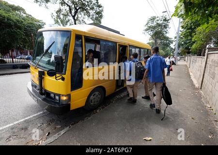 school bus boarding children usa northwest yellow alamy tobago trinidad spain port