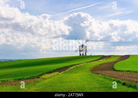 Chesterton Windmill, Warwickshire in the sunshine Stock Photo