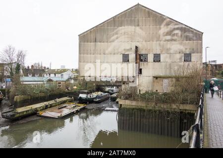 Brentford Dock, Brentford, Hounslow, Middlesex, UK Stock Photo
