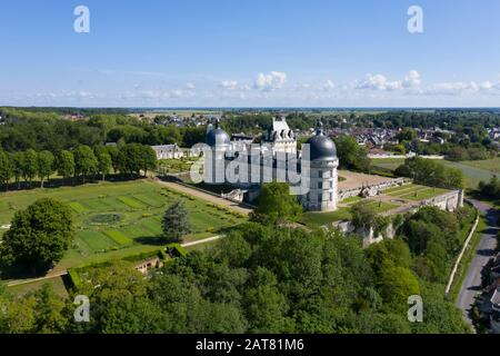 France, Indre, Berry, Valencay, Chateau de Valencay Park and Gardens, general view in spring (aerial view) // France, Indre (36), Berry, Valençay, par Stock Photo